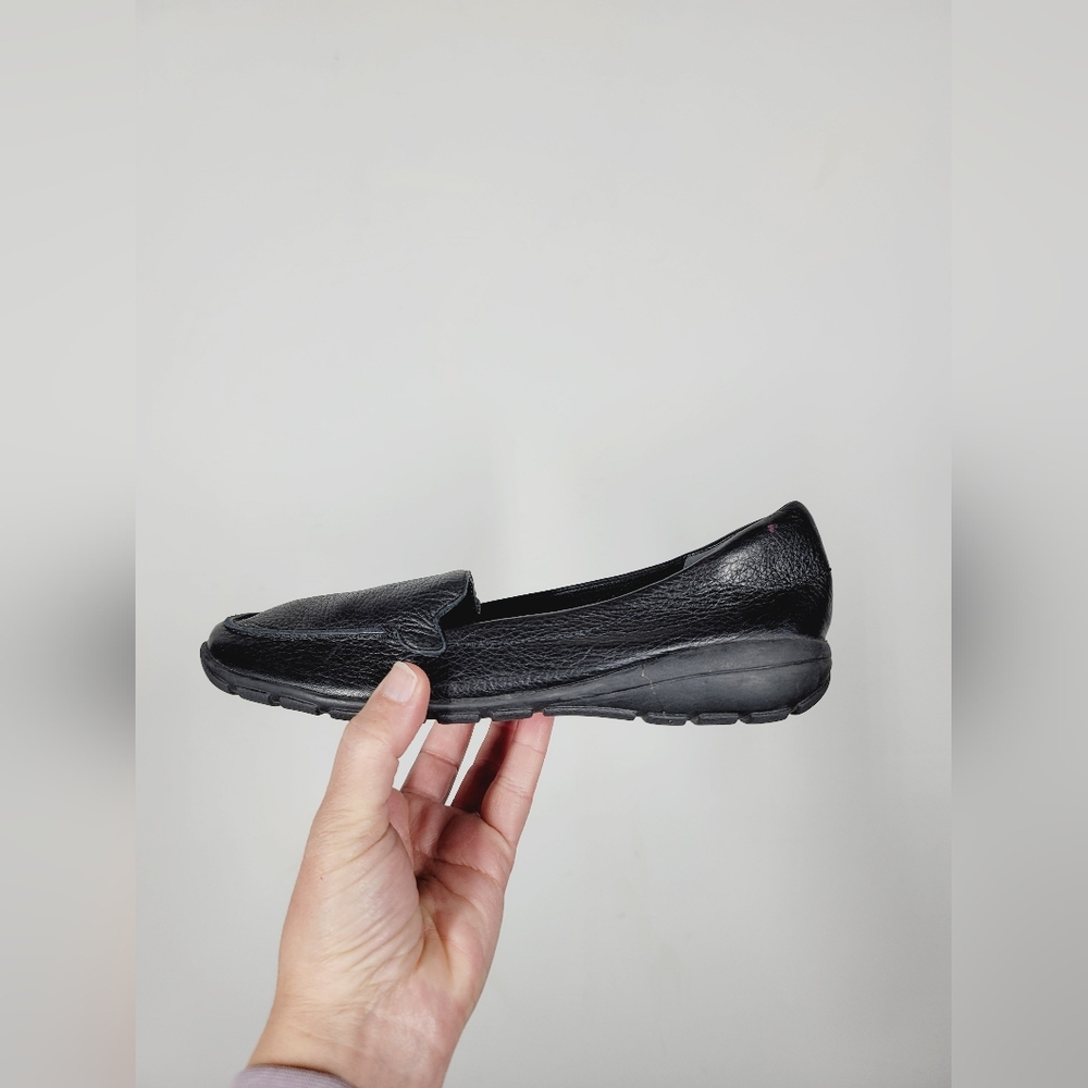 Easy Spirit Black Leather Women's Loafers, Size 7